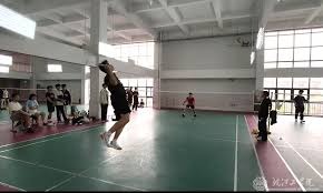 亚冠：山东泰山2-1横滨水手，晋级决赛