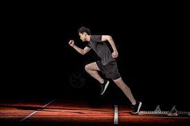 足坛一些球员会不会是有其他副业……？