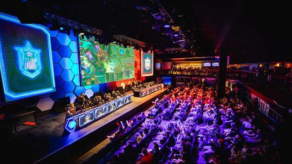 本次脚踝扭 本次脚踝扭