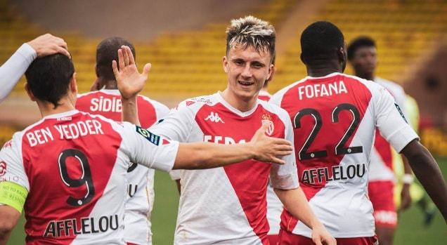 牌形象上无 牌形象上无