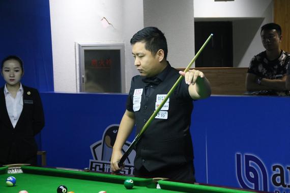 乐部和马尔 乐部和马尔